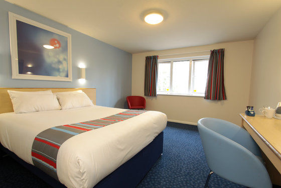 Travelodge Basildon Rum bild